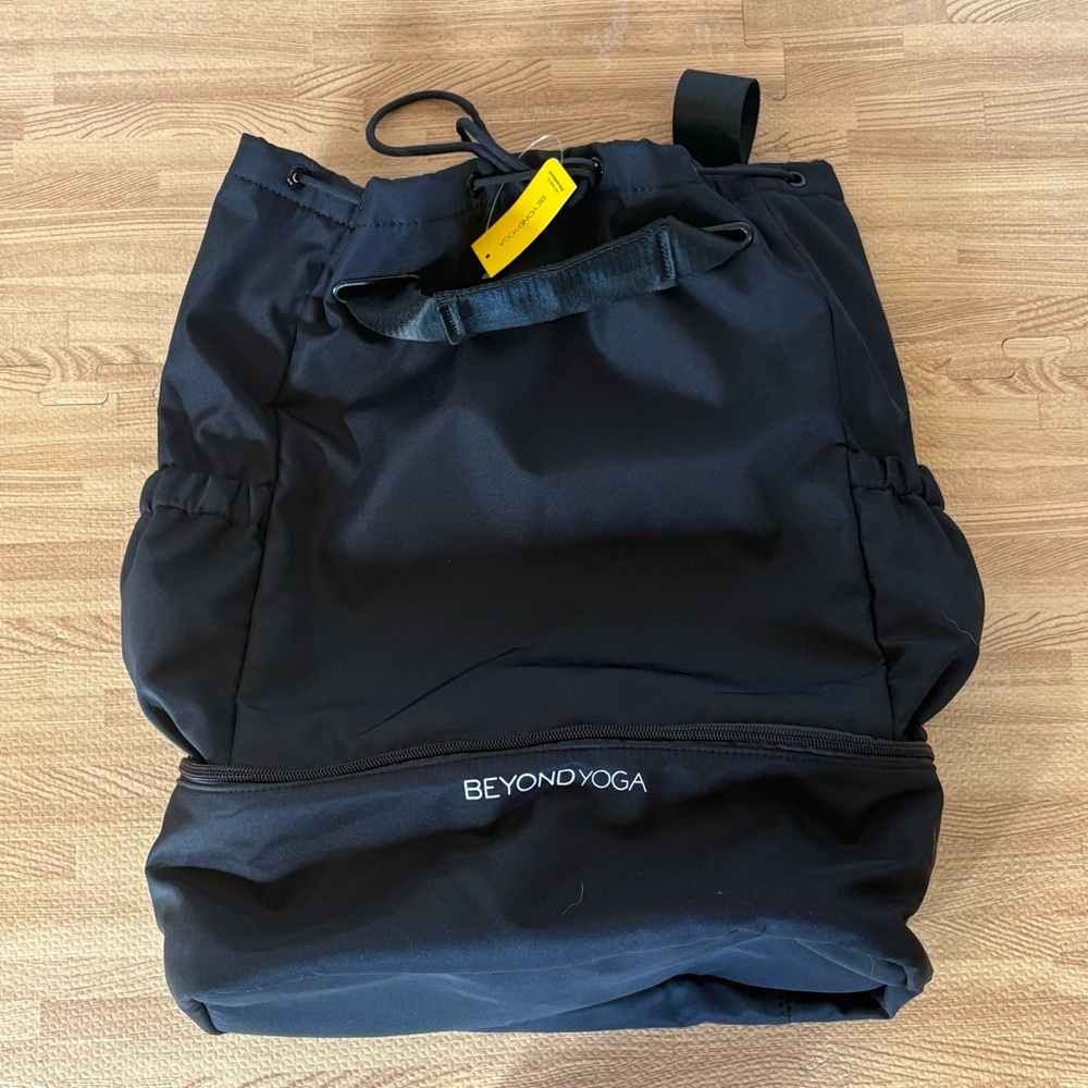 NWT Beyond Yoga Convertible Black Backpack Gym Travel Work Zip Draw String